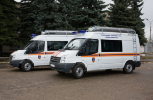 Аварийно-спасательный автомобиль повышенной проходимости с автономной системой пожаротушения на базе Ford Transit (4×4)